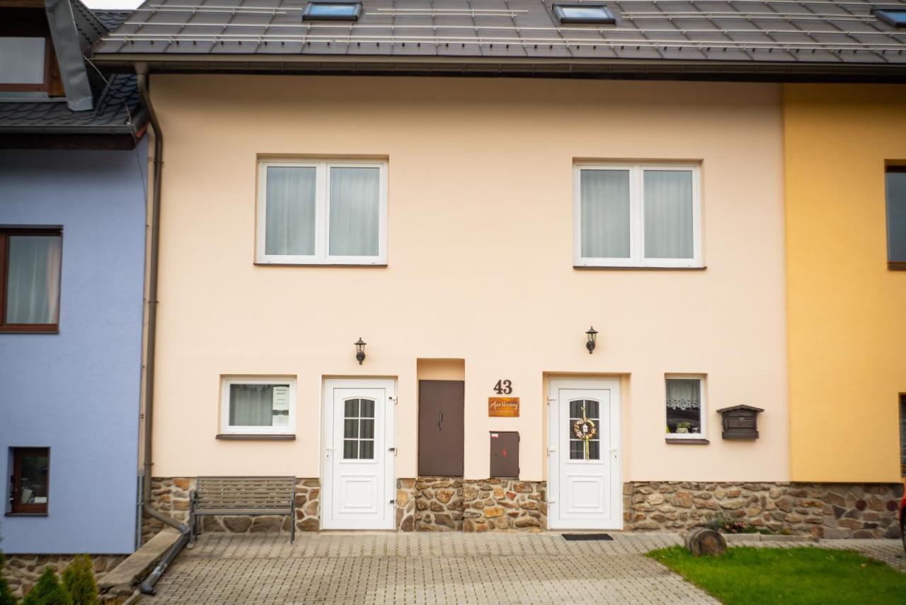 Apartmany U Sjezdovky كفيلدا المظهر الخارجي الصورة
