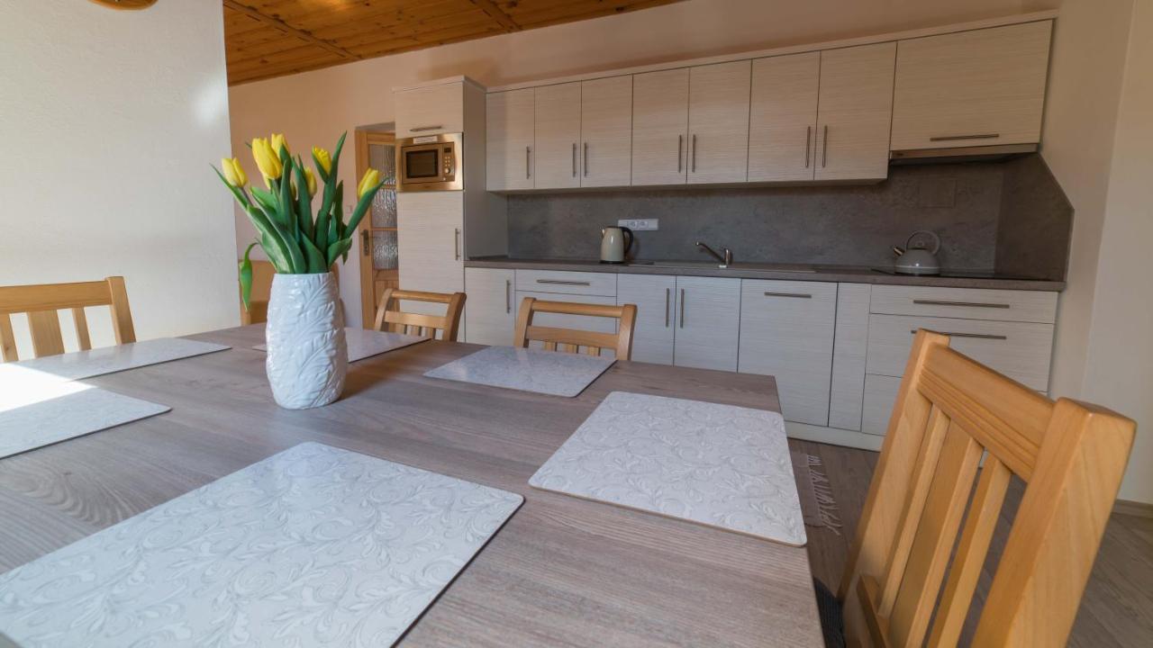 Apartmany U Sjezdovky كفيلدا المظهر الخارجي الصورة